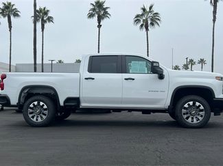 Used 2025 Chevrolet Silverado 2500 Custom w/ Custom Value Package video 3