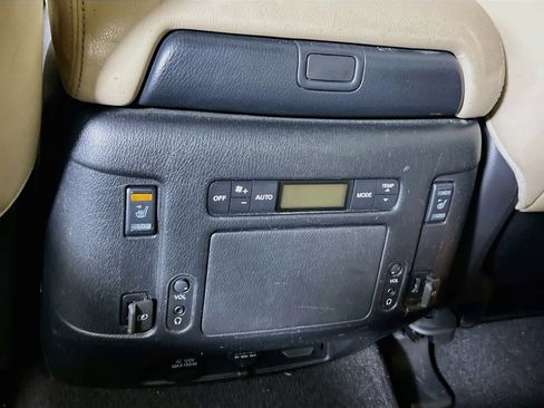 Used 2018 Nissan Armada Platinum w/ Cargo Package AWD/4WD image 26