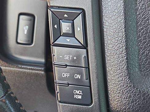 Used 2016 Ford Expedition King Ranch RWD image 23