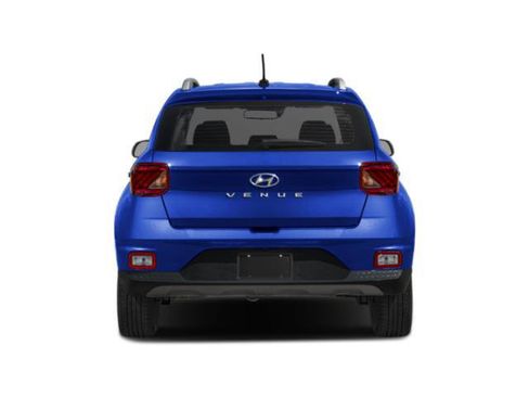 Used 2024 Hyundai Venue Limited FWD image 8