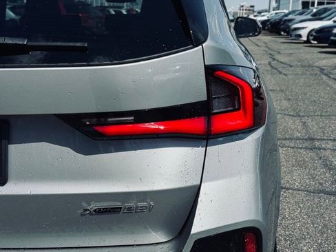 New 2026 BMW X1 xDrive28i w/ Technology Package AWD/4WD image 7