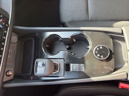 New 2026 Nissan Rogue SV AWD/4WD image 22