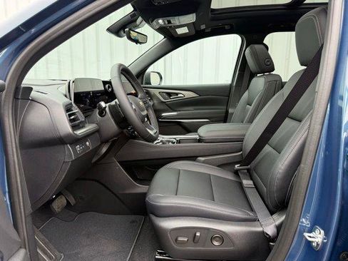 New 2026 Chevrolet Traverse LT FWD image 7