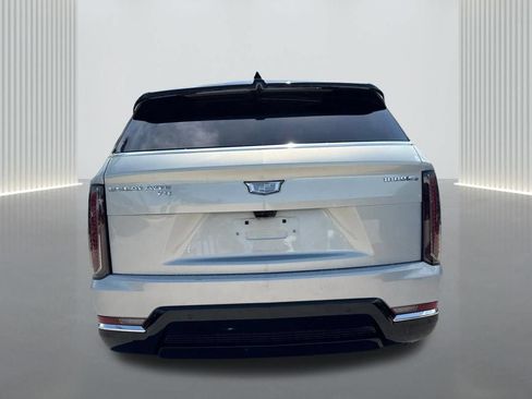 Used 2025 Cadillac Escalade IQ Luxury 1 AWD/4WD image 7