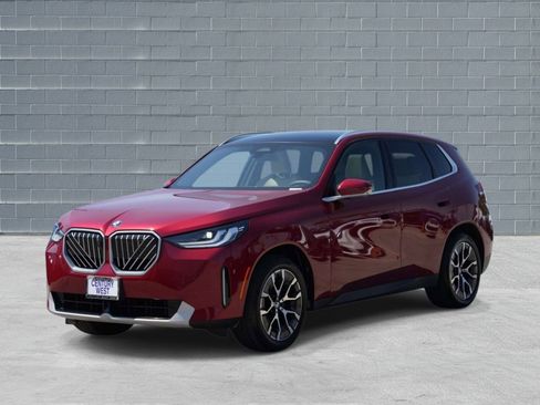 Used 2025 BMW X3 xDrive30 AWD/4WD image 3