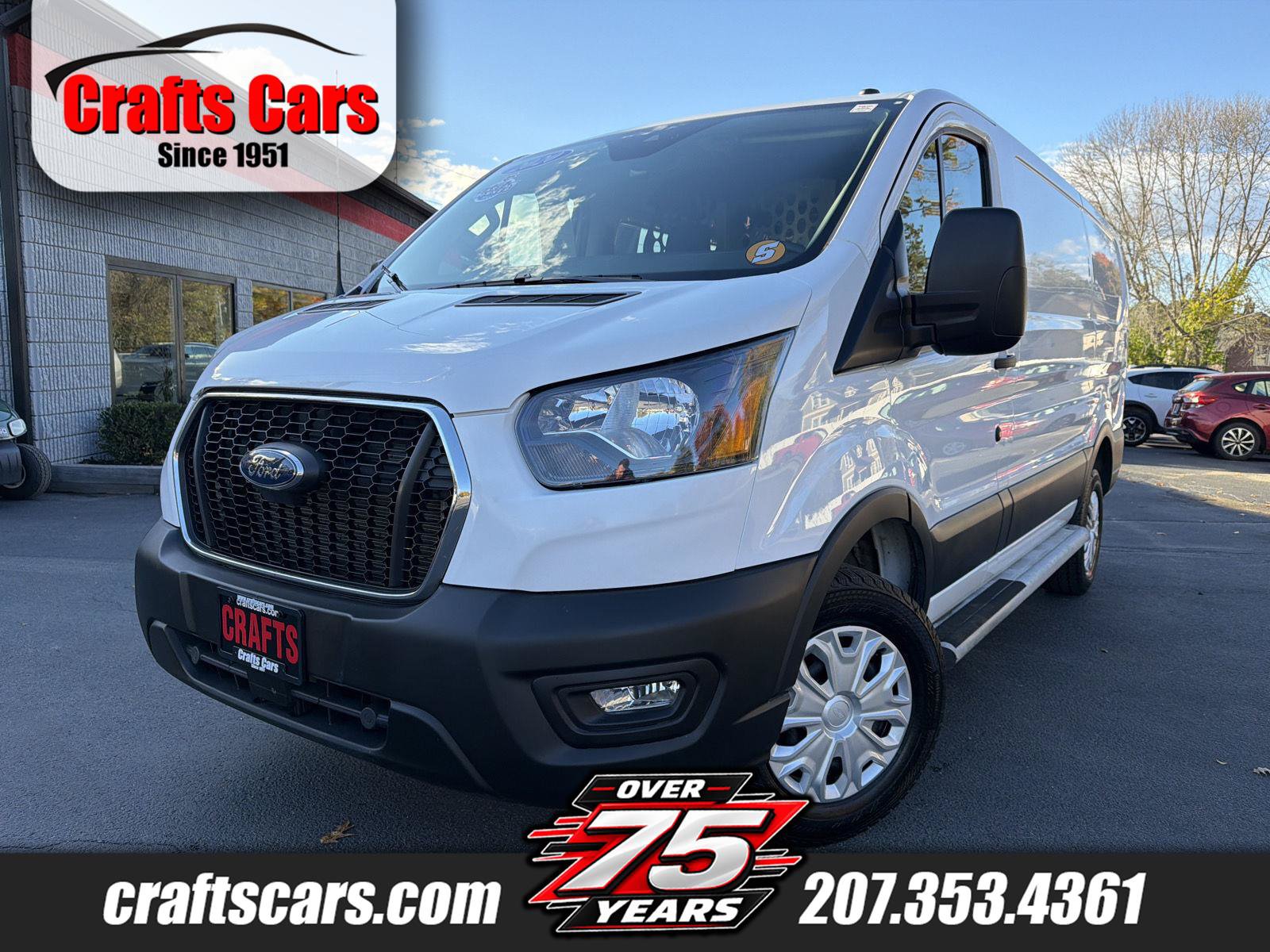 Used 2025 Ford Transit 250 Low Roof w/ Exterior Upgrade Package RWD image 1