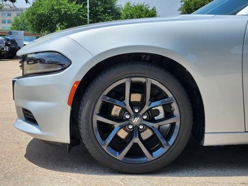Used 2023 Dodge Charger SXT w/ Blacktop Package RWD image 9