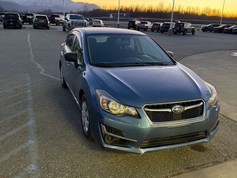 Used 2015 Subaru Impreza 2.0i image 2