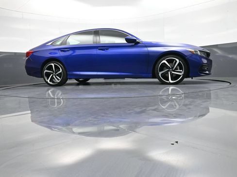 Used 2020 Honda Accord Sport image 28