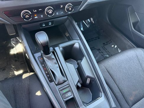 Used 2025 Honda Accord LX image 27