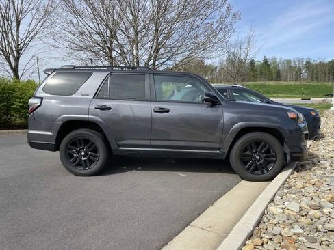 Used 2021 Toyota 4Runner Nightshade image 5