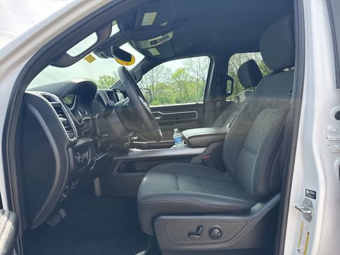 Used 2025 RAM 1500 Big Horn AWD/4WD image 15