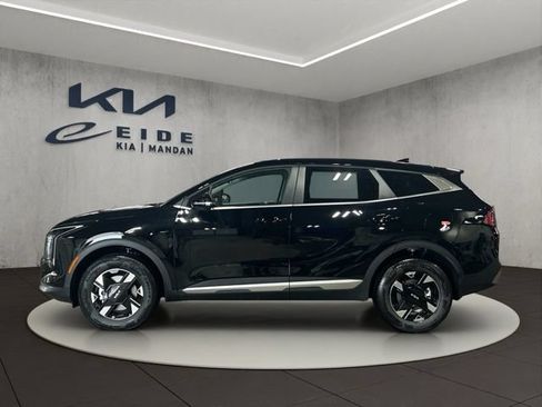 New 2026 Kia Sportage LX w/ LX Convenience Package AWD/4WD image 9