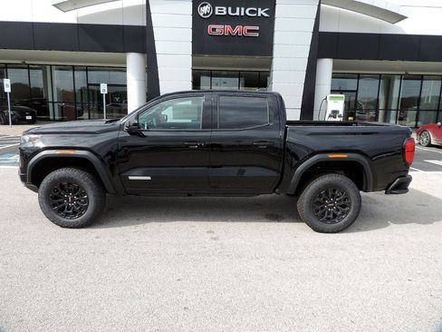 New 2026 GMC Canyon Elevation w/ Convenience Package RWD image 8