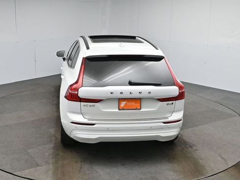 Used 2023 Volvo XC60 B5 Core image 38
