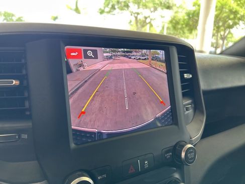 Used 2024 RAM 3500 Tradesman w/ Chrome Appearance Group image 9