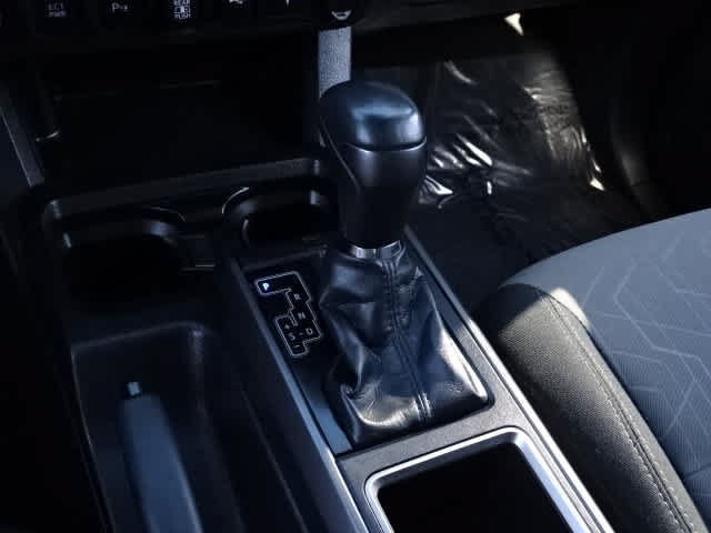Certified 2023 Toyota Tacoma TRD Off-Road w/ Technology Package AWD/4WD image 33
