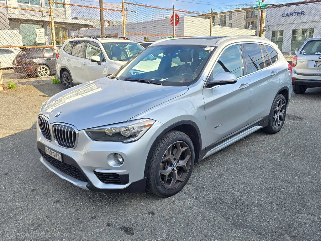 Used 2018 BMW X1 xDrive28i AWD/4WD image 3