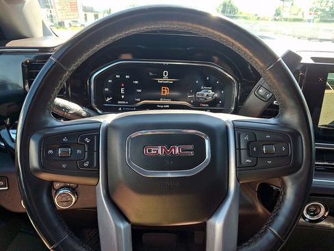 Certified 2024 GMC Sierra 1500 SLT AWD/4WD image 19
