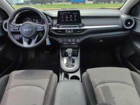 Used 2023 Kia Forte LXS image 15