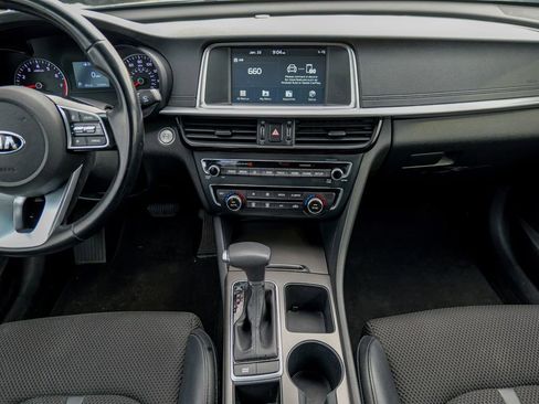 Used 2019 Kia Optima S w/ S Panoramic Sunroof Package image 48