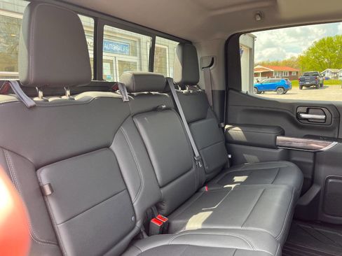 Used 2019 Chevrolet Silverado 1500 LTZ w/ LTZ Premium Package AWD/4WD image 15