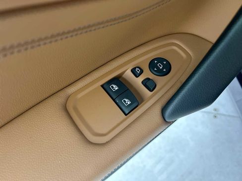 Used 2023 BMW Z4 sDrive30i w/ Premium Package image 15