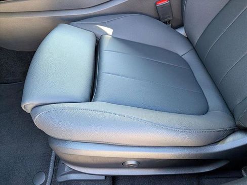 New 2026 Mercedes-Benz CLA 250 image 4