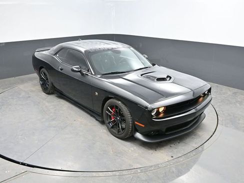 Used 2020 Dodge Challenger R/T Scat Pack w/ Shaker Package image 34