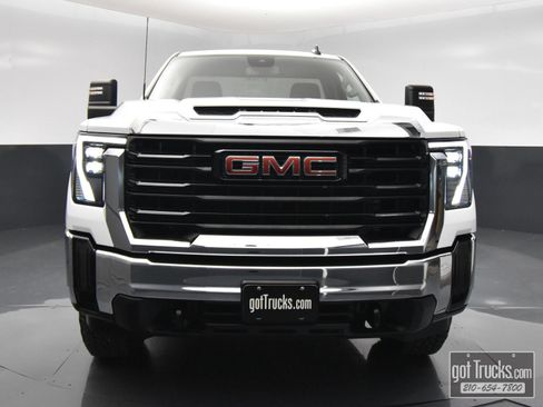 Used 2024 GMC Sierra 2500 Pro w/ Convenience Package RWD image 45
