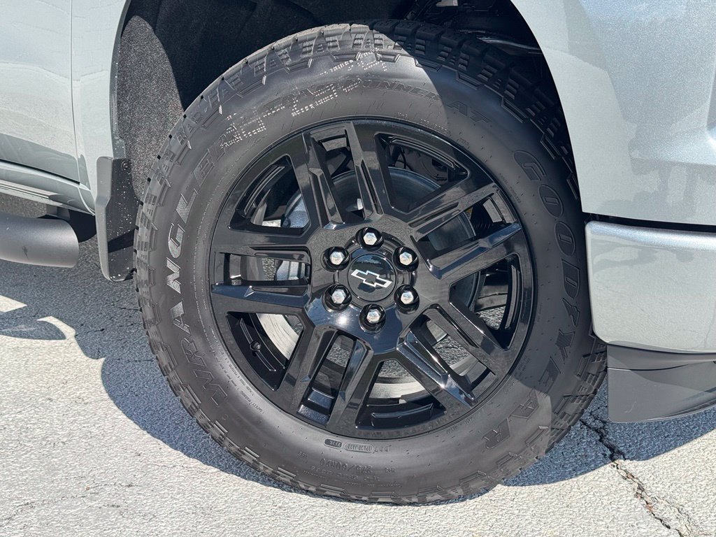 New 2026 Chevrolet Silverado 1500 RST w/ Safety Package AWD/4WD image 6