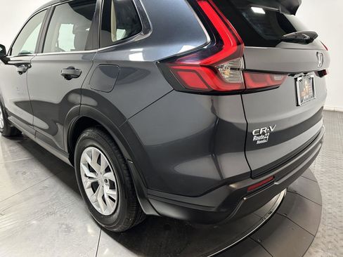 Used 2024 Honda CR-V LX image 10