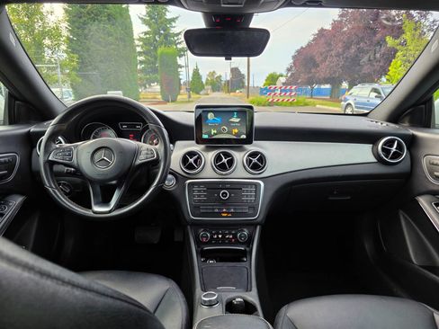 Used 2015 Mercedes-Benz CLA 250 image 11
