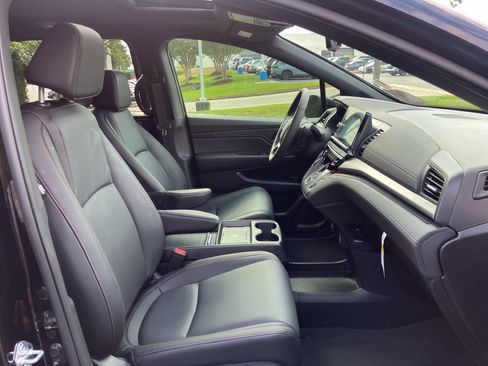 Used 2026 Honda Odyssey Sport-L image 36
