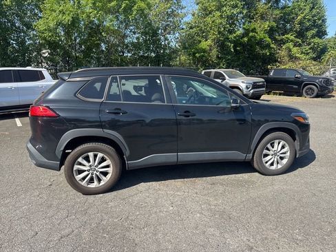 Used 2022 Toyota Corolla Cross LE FWD image 8