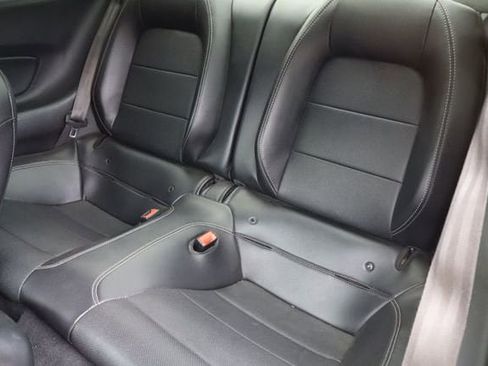 Used 2020 Ford Mustang GT Premium w/ GT Performance Package RWD image 5