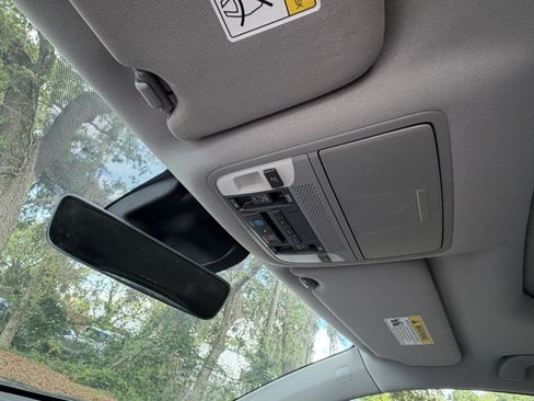 Used 2018 Acura MDX FWD w/ Advance Package image 28