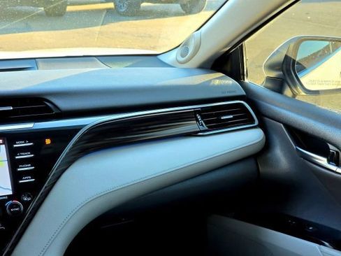 Used 2020 Toyota Camry XLE w/ Navigation Package AWD/4WD image 22