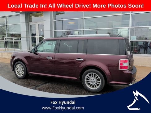 Used 2017 Ford Flex SEL w/ Equipment Group 202A image 2