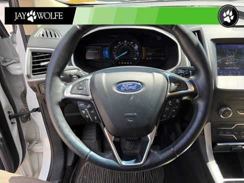 Used 2020 Ford Edge SEL w/ Convenience Package AWD/4WD image 12