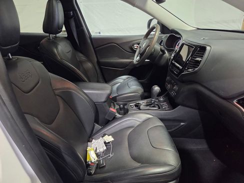 Certified 2022 Jeep Cherokee Limited image 18