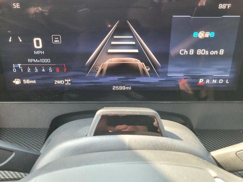 Used 2026 Chevrolet Traverse High Country AWD/4WD image 35