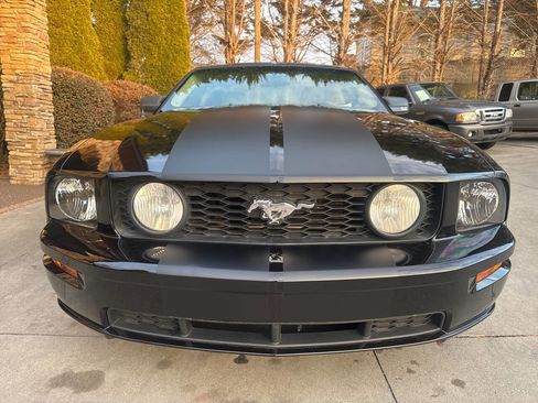 Used 2007 Ford Mustang GT image 9