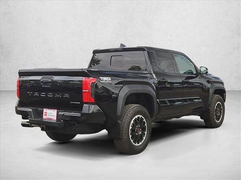 Certified 2025 Toyota Tacoma TRD Off-Road w/ TRD Off Road Upgrade Package AWD/4WD image 5