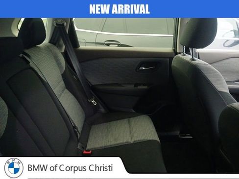 Used 2023 Nissan Rogue SV FWD image 12