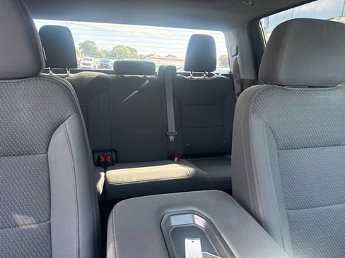 Used 2023 GMC Sierra 1500 Pro w/ Pro Value Package AWD/4WD image 27