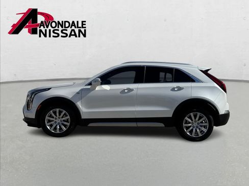 Used 2022 Cadillac XT4 Premium Luxury w/ Enhanced Visibility Package image 3
