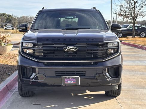 New 2026 Ford Expedition Max Platinum w/ Stealth Appearance Package AWD/4WD image 8