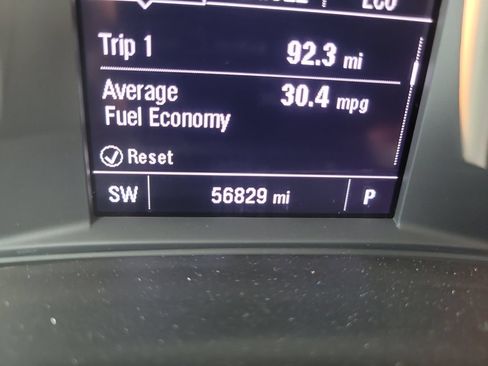 Used 2023 Chevrolet Malibu LT FWD image 30