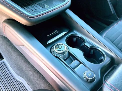 Used 2025 Ford Explorer ST-Line w/ Premium Package image 13